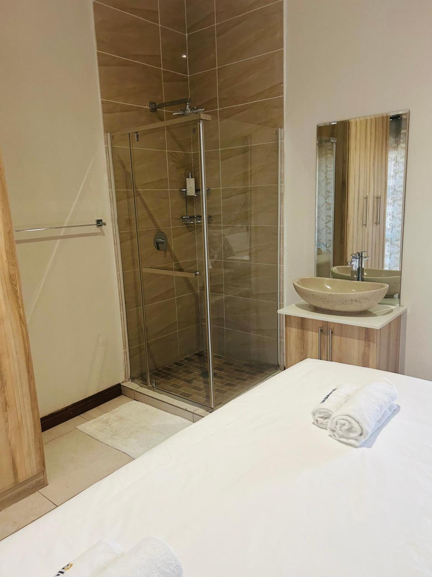 Bluewave Lifestyle Villa Hartbeespoort Εξωτερικό φωτογραφία